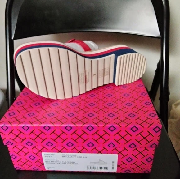 ❤️💙SOLD Tory Burch❤️ Platforms - Picture 6 of 8